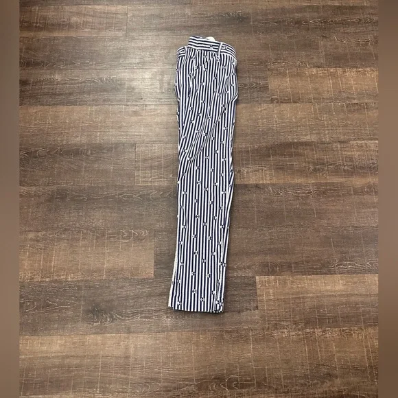 Anthropologie Blue and Cream Textured Fabric The Essential Slim Pant Size 2 - Picture 4 of 6